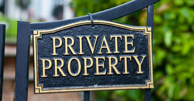 Prestari servicii la proprietati private